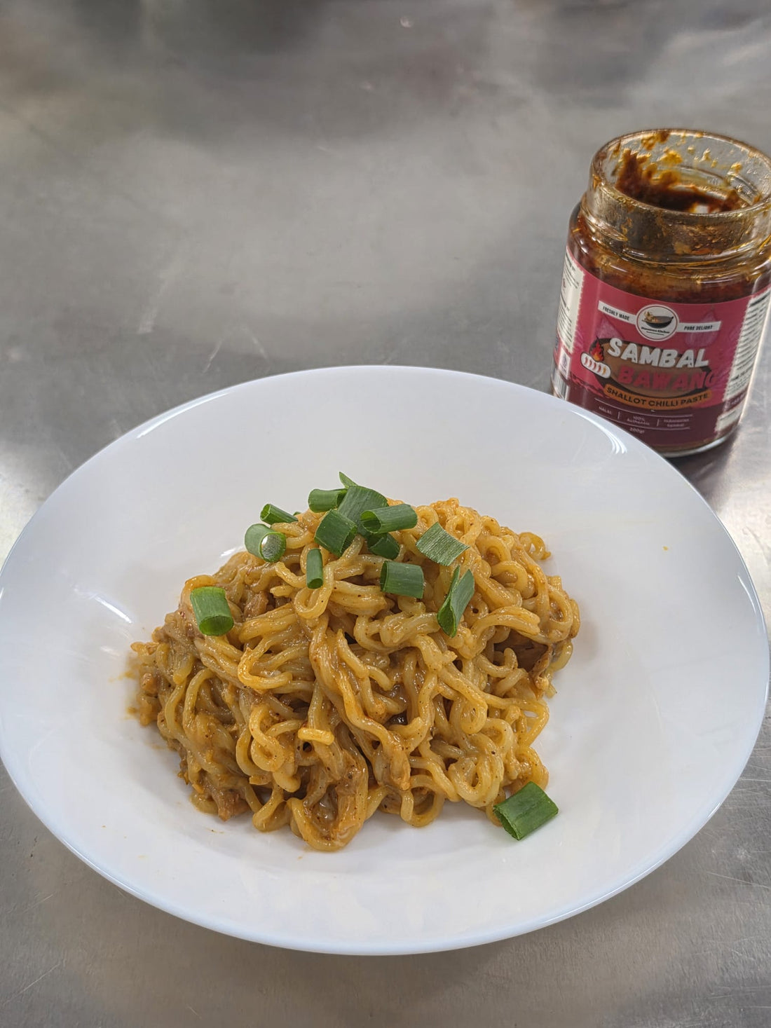 Creamy Shin Carbonara with Sambal Bawang